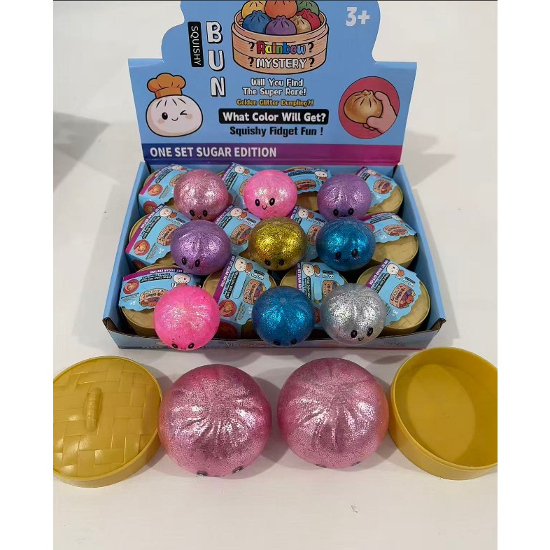 Jucarie Squishy cu Fata Zambitoare si Perle de Apa, 5.5 cm - Mix de culori